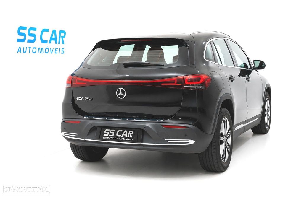 Mercedes-Benz EQA 250 Progressive - 5