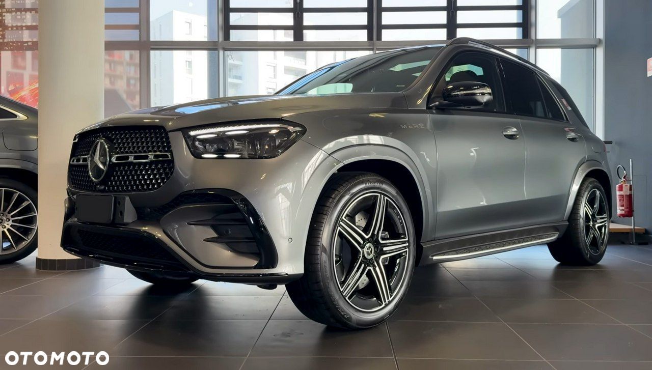 Mercedes-Benz GLE - 1