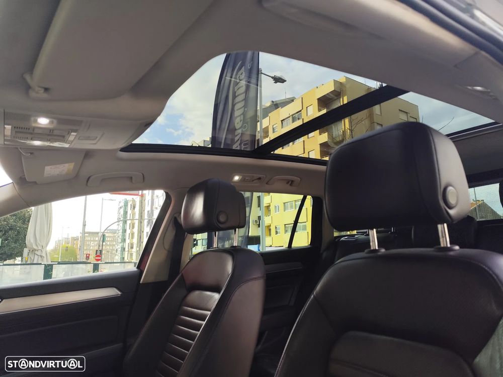 VW Passat Variant 2.0 TDI Highline DSG - 14