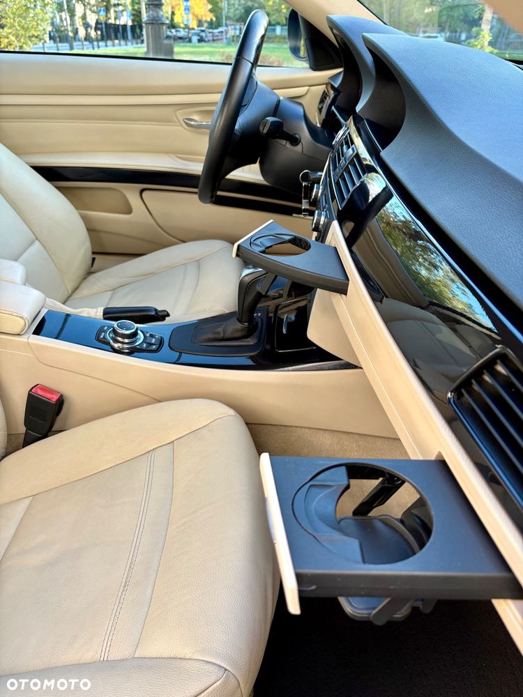 BMW Seria 3 - 32