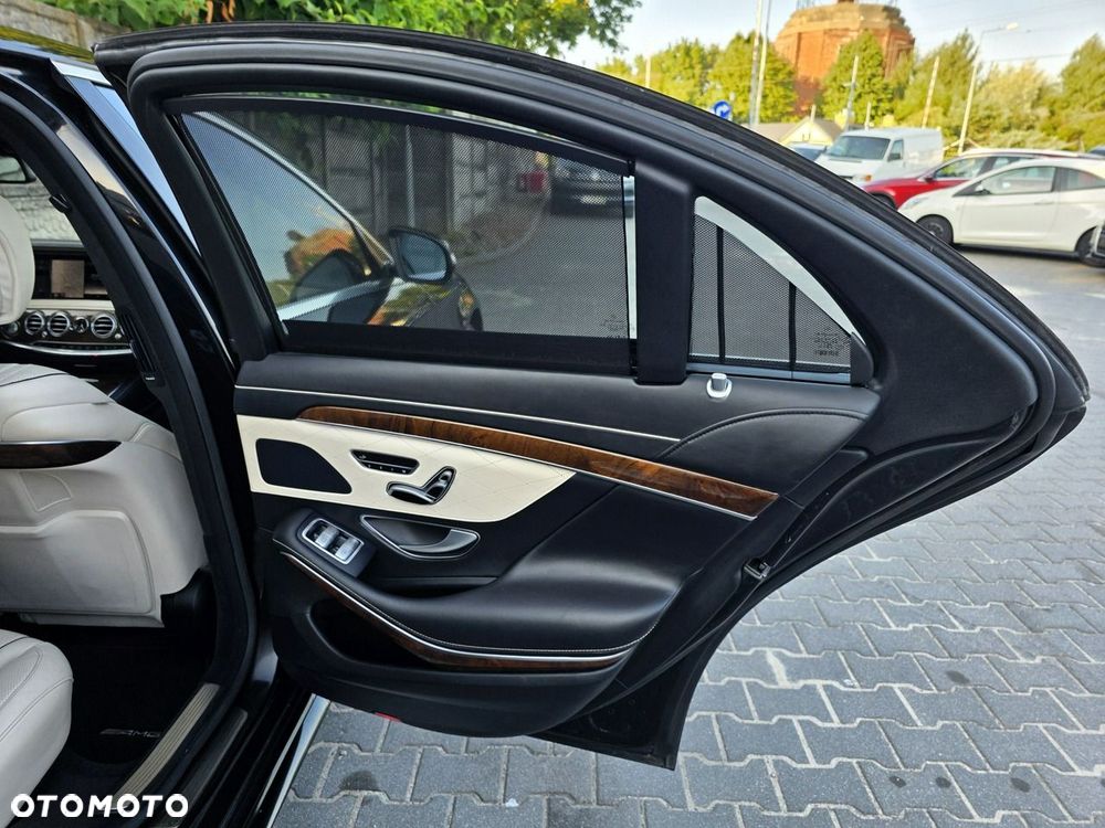 Mercedes-Benz Klasa S 500 4Matic 7G-TRONIC - 28