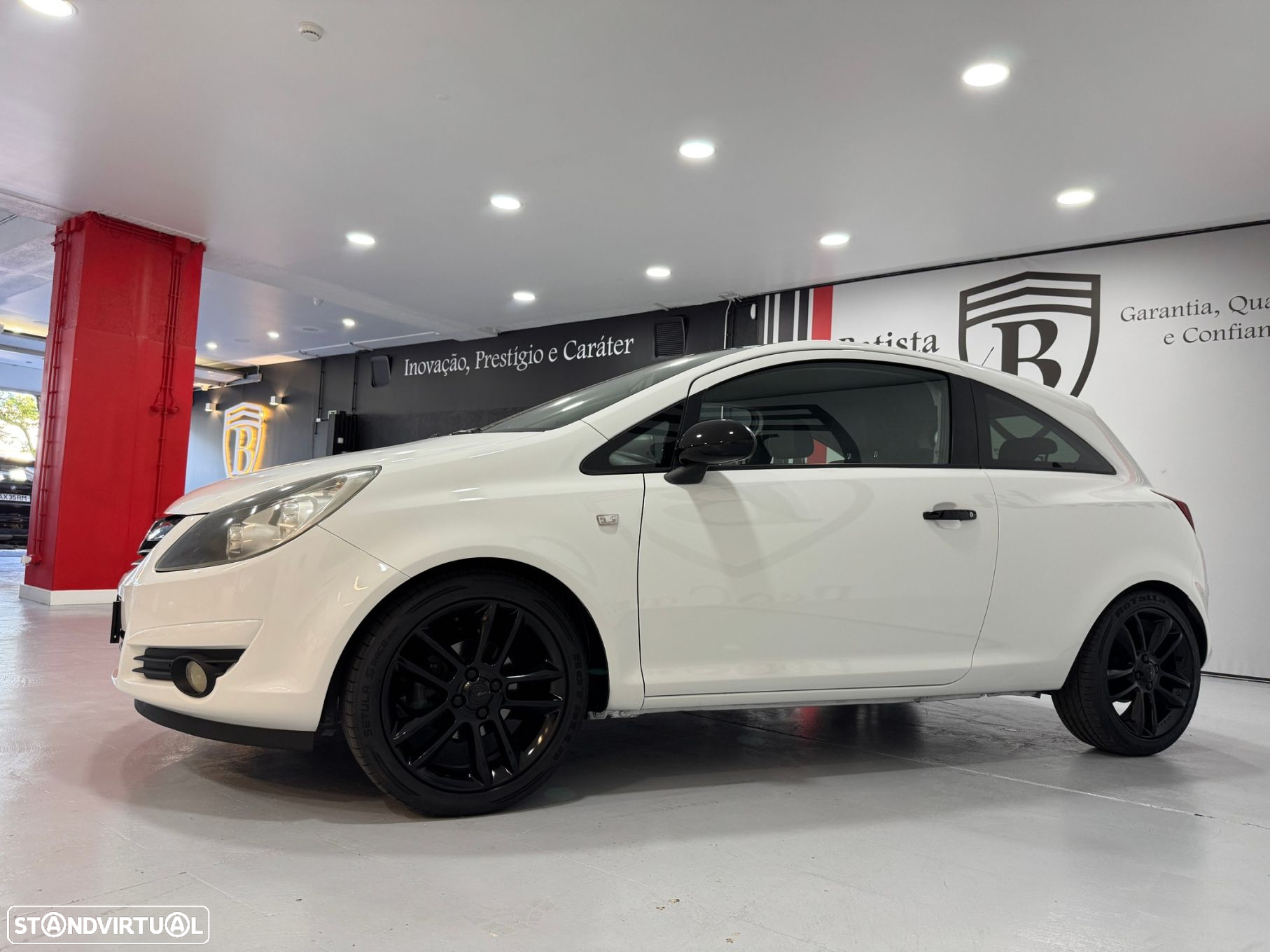 Opel Corsa 1.2 Black Edition - 20