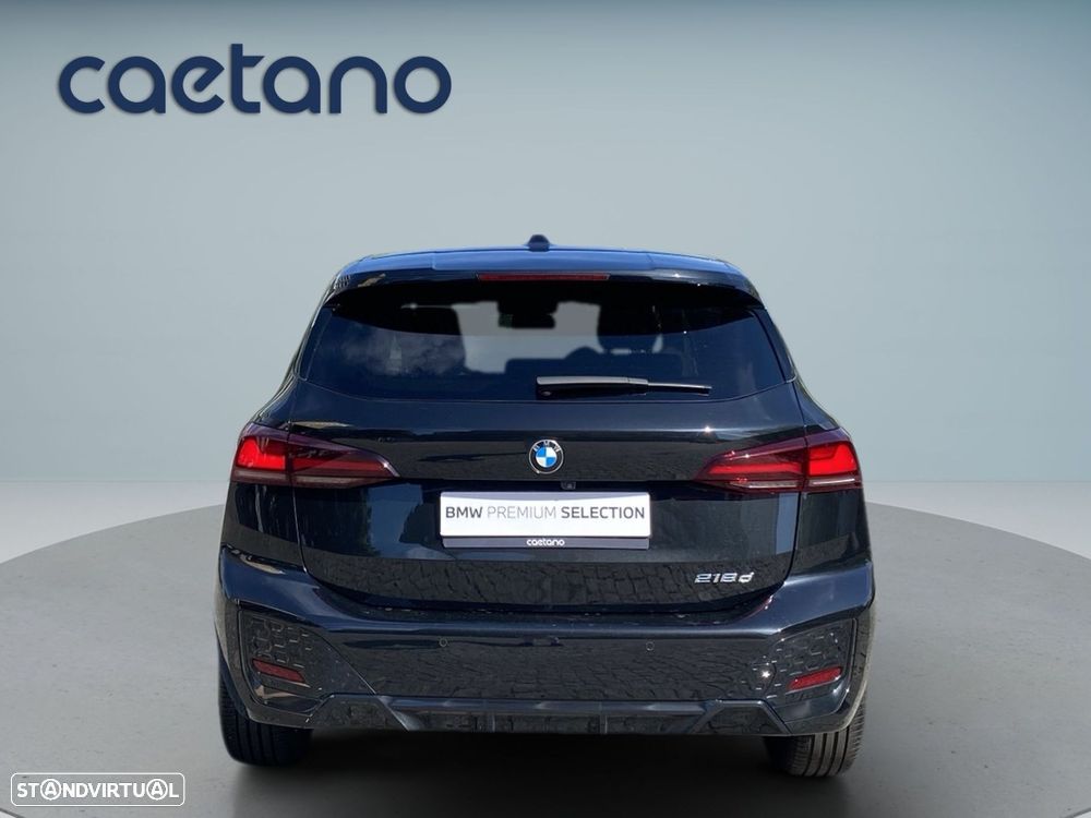 BMW 218 Active Tourer d Pack M Auto — fotografia 18