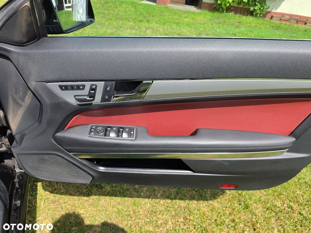 Mercedes-Benz Klasa E 250 CDI 7G-TRONIC - 18