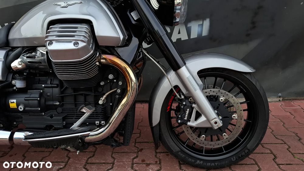 Moto Guzzi California - 12