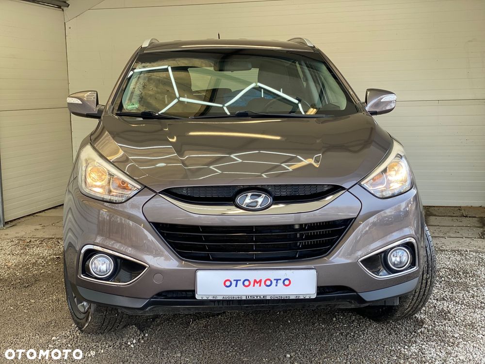 Hyundai ix35 2.0 CRDi 4WD Automatik Fifa World Cup Gold Edition - 2