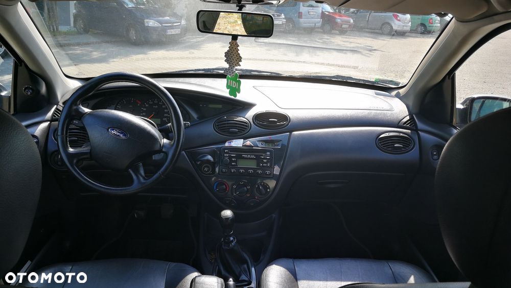 Ford Focus 1.8 TDCi Ghia - 5