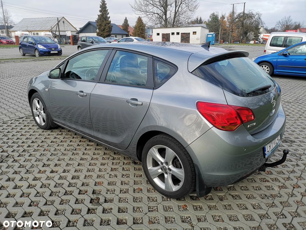 Opel Astra 1.6 Edition - 21