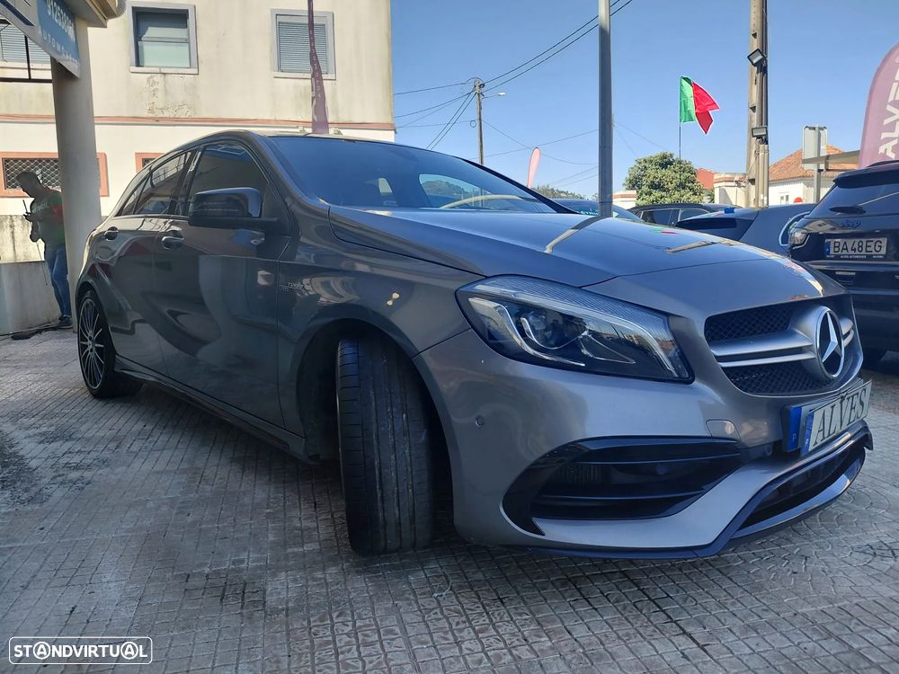 Mercedes-Benz A 45 AMG 4Matic Speedshift 7G-DCT - 2