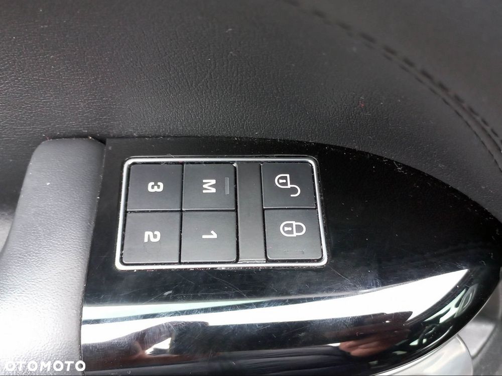Land Rover Range Rover Sport - 27