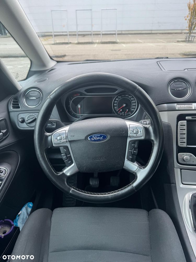 Ford Galaxy 2.0 Viva Titanium - 19