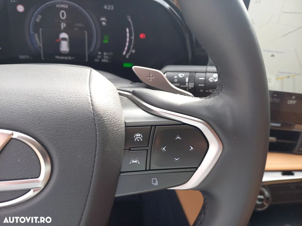 Lexus Seria NX 450h+ AWD CVT PHEV Luxury - 28