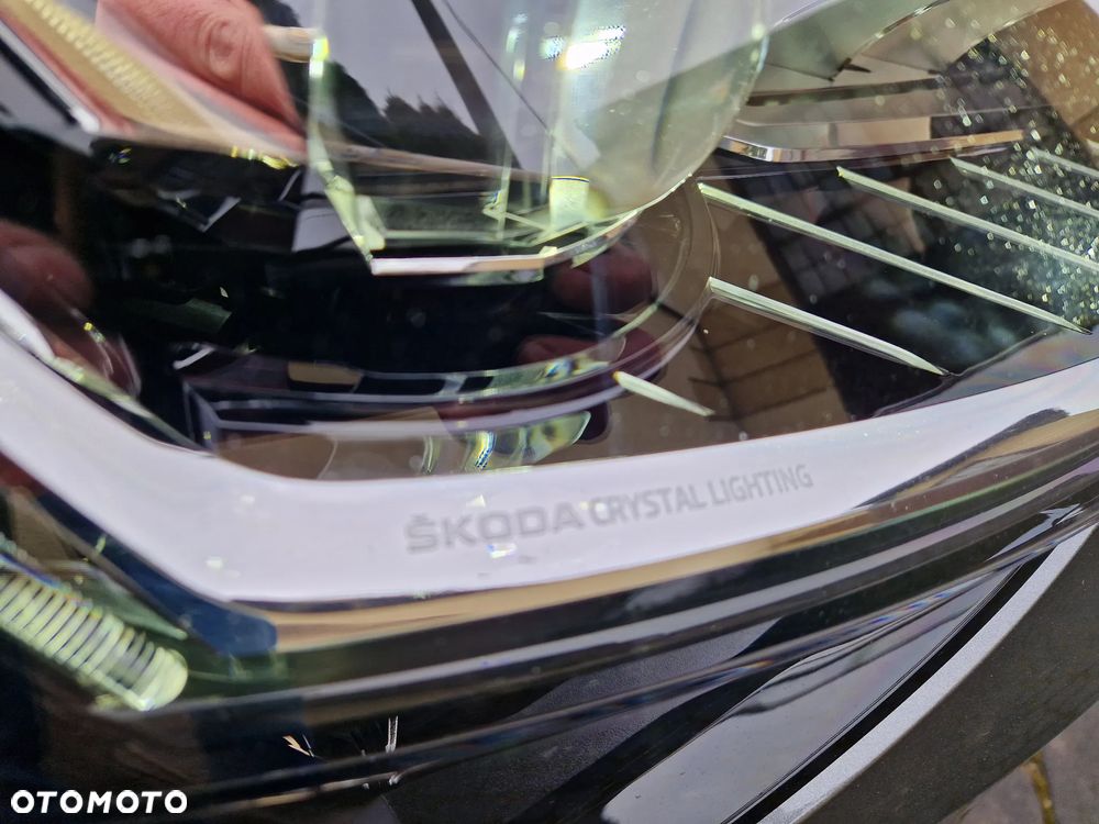 Skoda Superb 2.0 TDI SCR Sportline DSG - 16