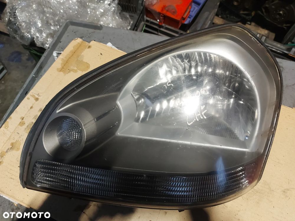 Lampa lewa przednia lewy przód Hyundai Tucson ANGLIK - 3