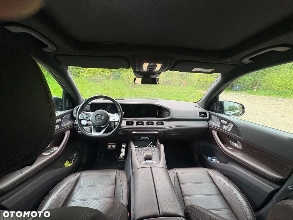 Mercedes-Benz GLS - 26