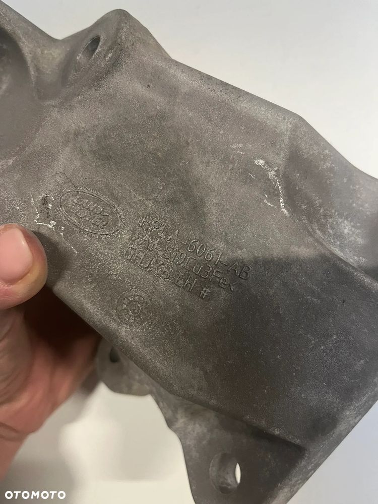 Wspornik łapa silnika lewa RANGE ROVER HPLA6061AB - 2