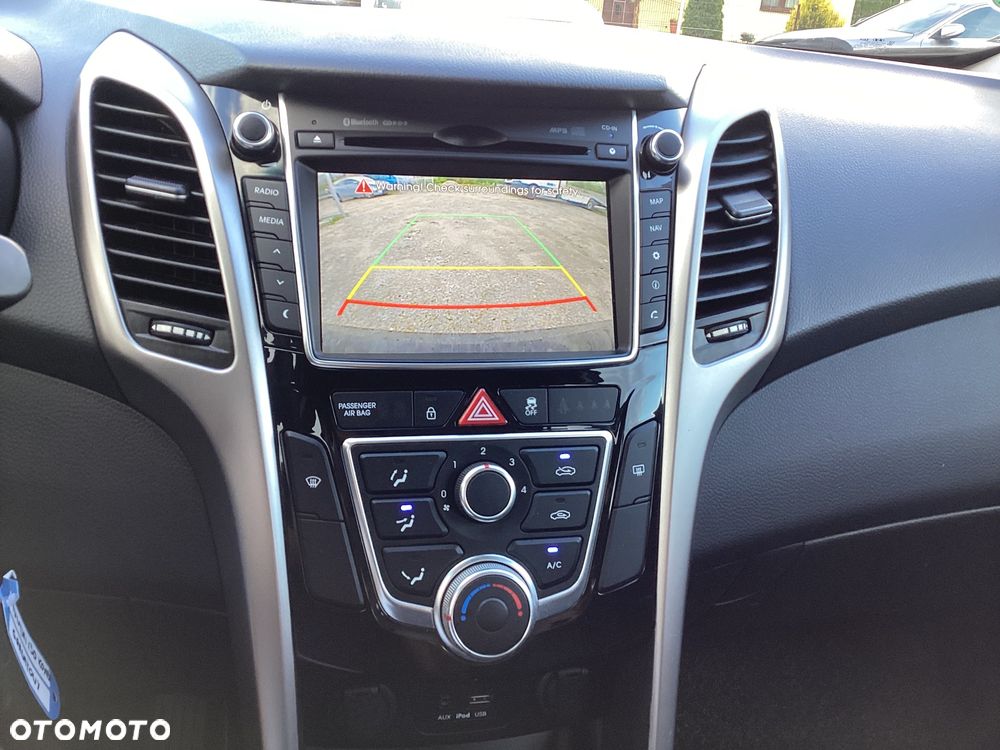 Hyundai i30 1.6 CRDi BlueDrive Go - 12