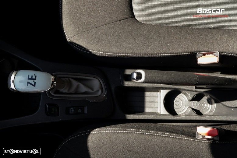 Renault Zoe (c/ Bateria) Life 40 - 29