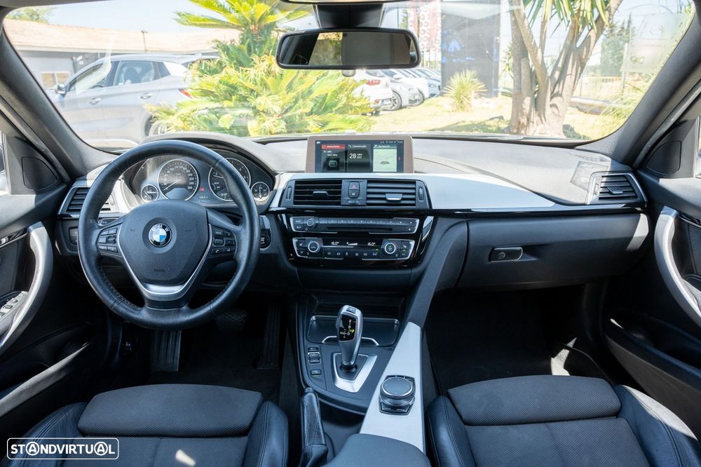 BMW 320 d Touring Line Luxury Auto - 7