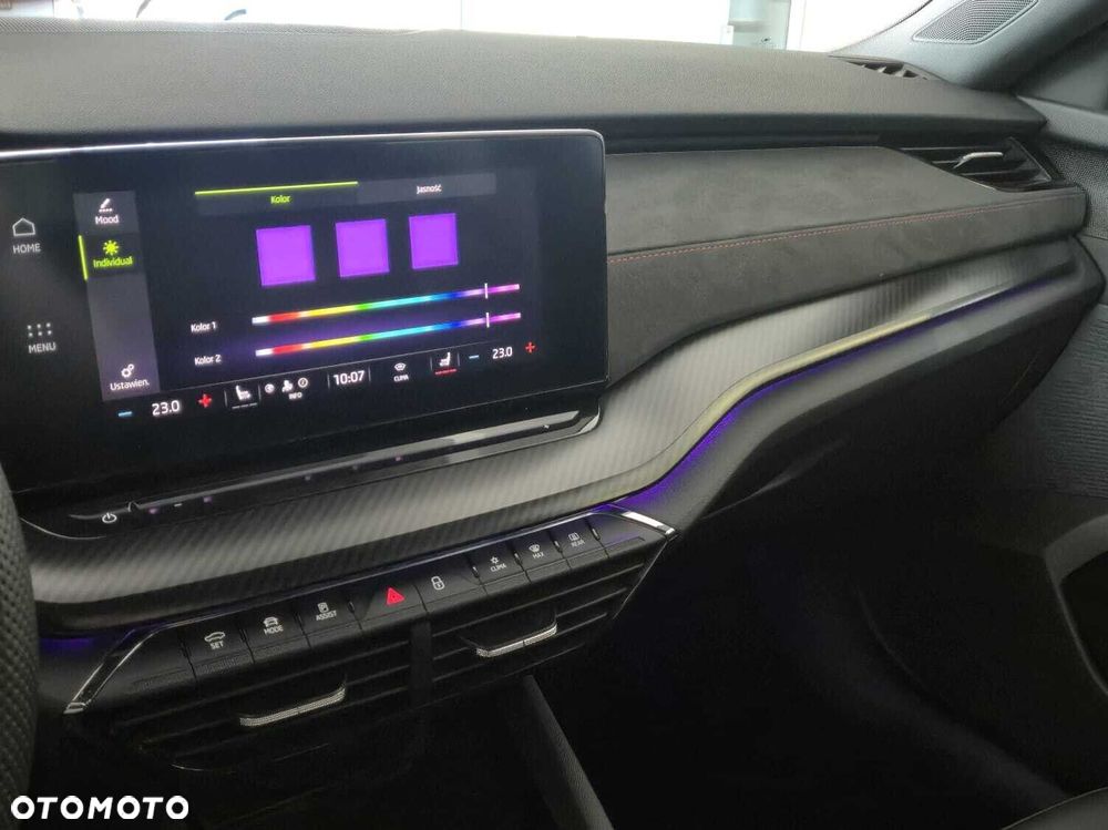 Skoda Octavia 2.0 TSI RS DSG - 36