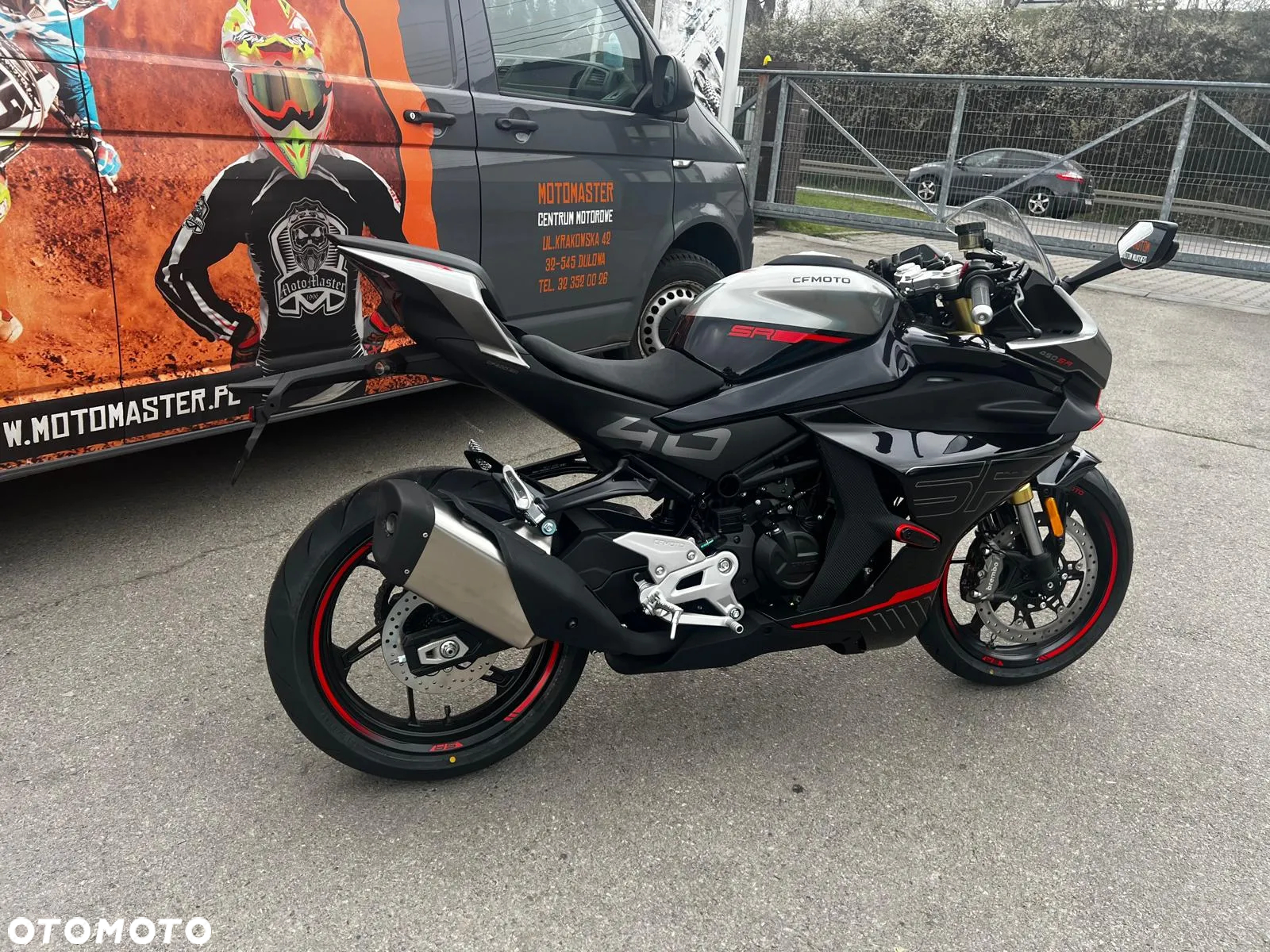 CFMoto SR - 8