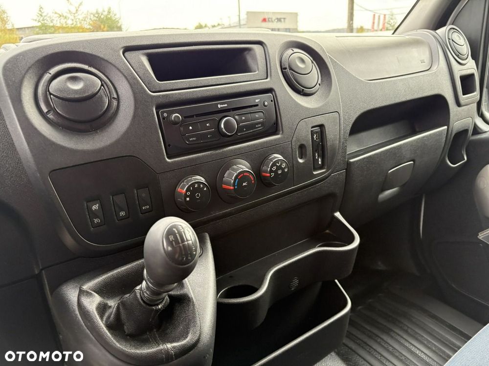 Renault Master - 11