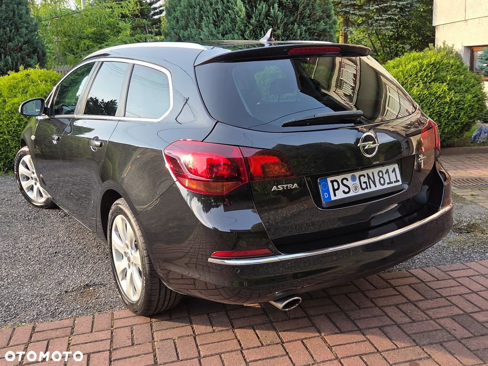 Opel Astra 2.0 CDTI DPF ecoFLEX SportsTourer Start/Stop Exklusiv - 6