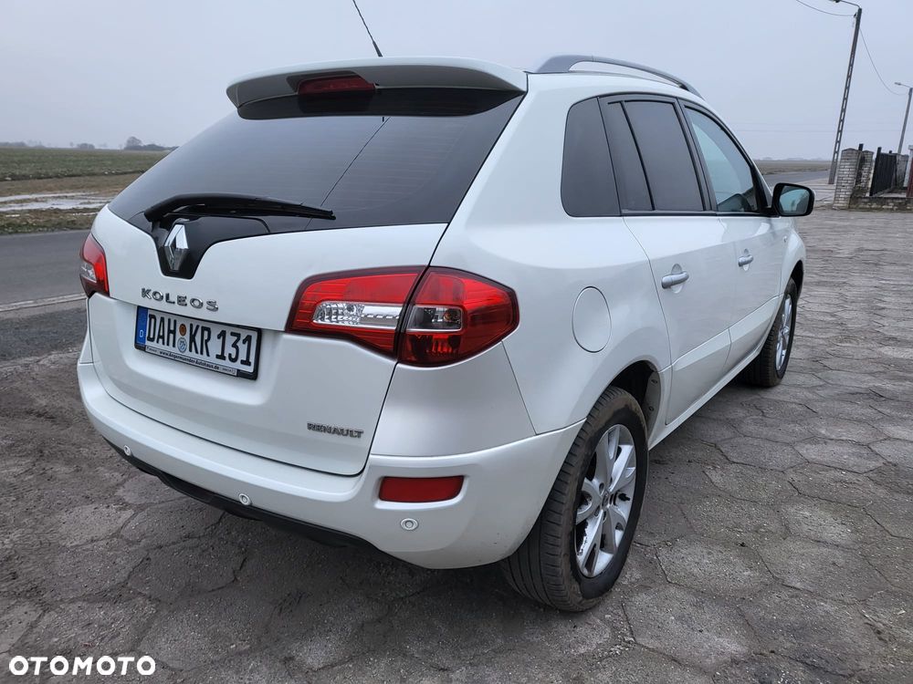 Renault Koleos 2.0 dCi FAP 4x4 Dynamique - 17