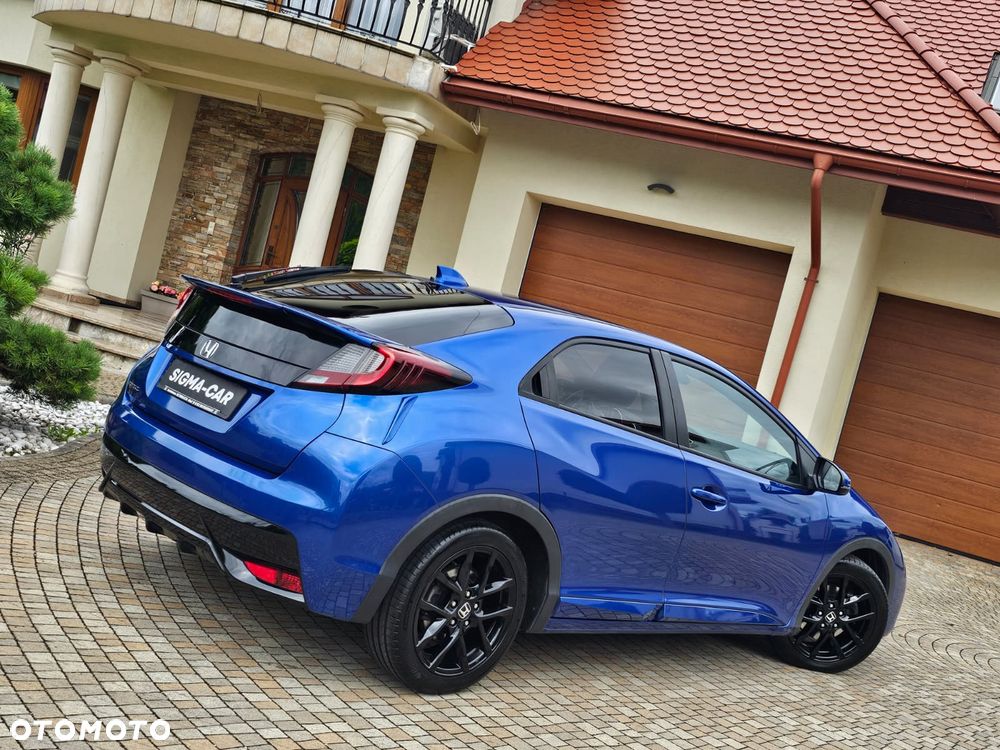 Honda Civic 1.8 i-VTEC Sport Black Edition - 16