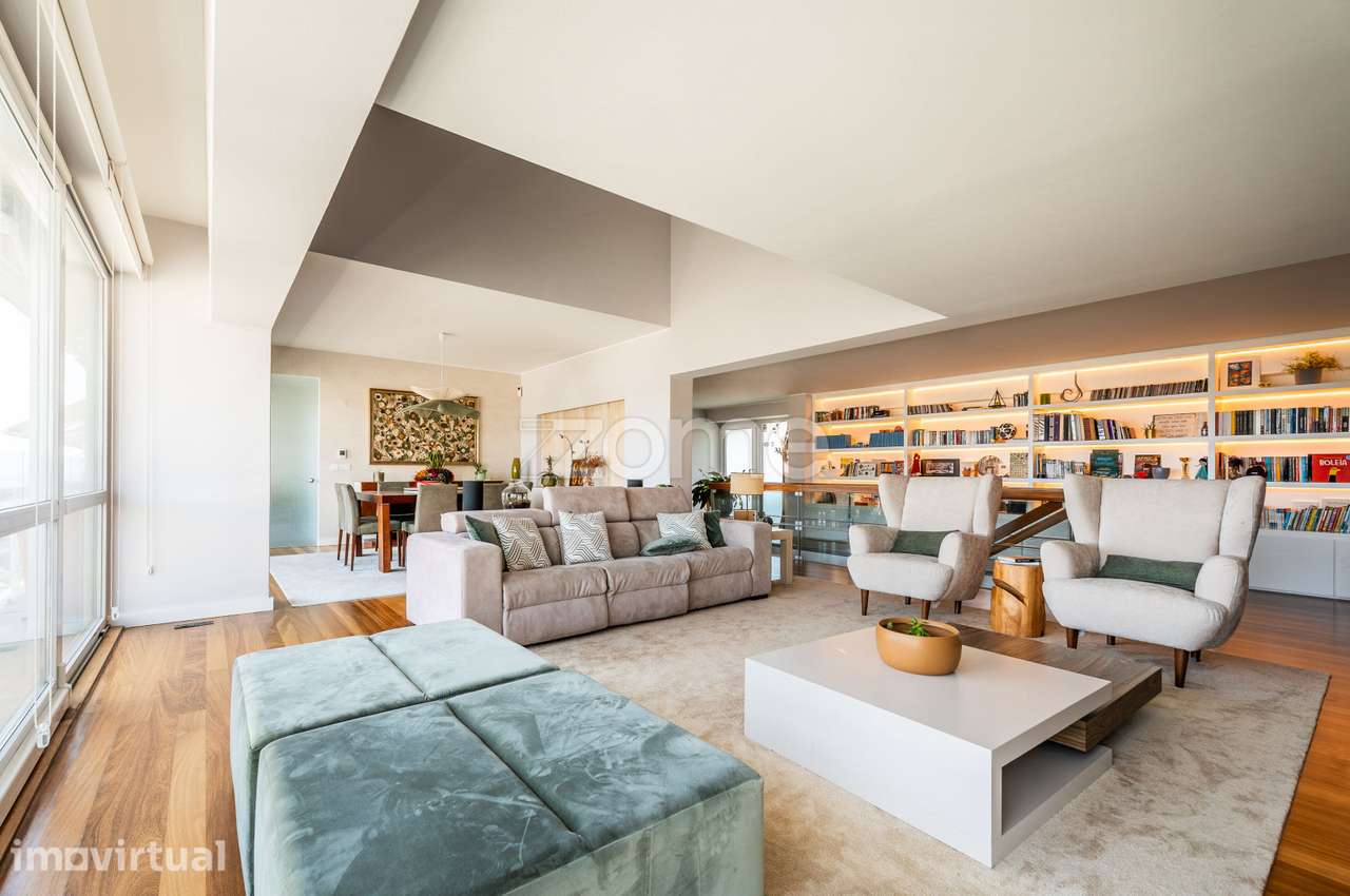 Apartamento Duplex T4 - Cruz Quebrada-Dafundo - Grande imagem: 4/50