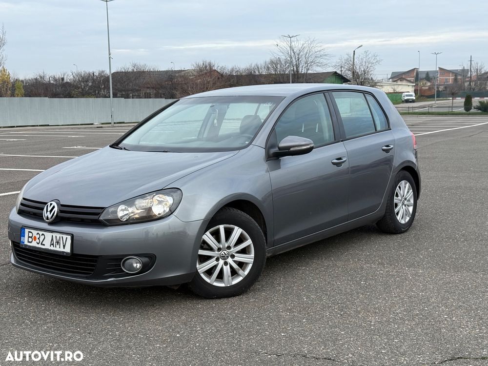 Volkswagen Golf 1.6 TDI DPF BlueMotion Technology Comfortline - 1