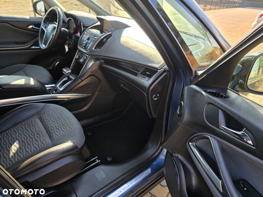 Opel Zafira Tourer 2.0 CDTI Automatik Business Innovation - 21