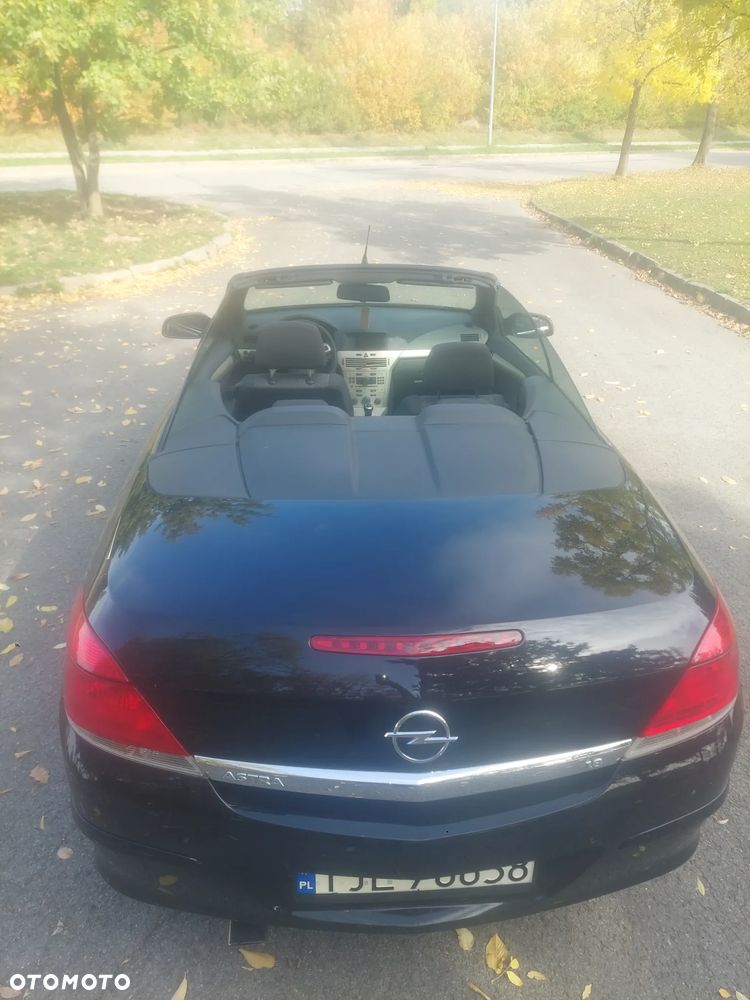 Opel Astra - 16