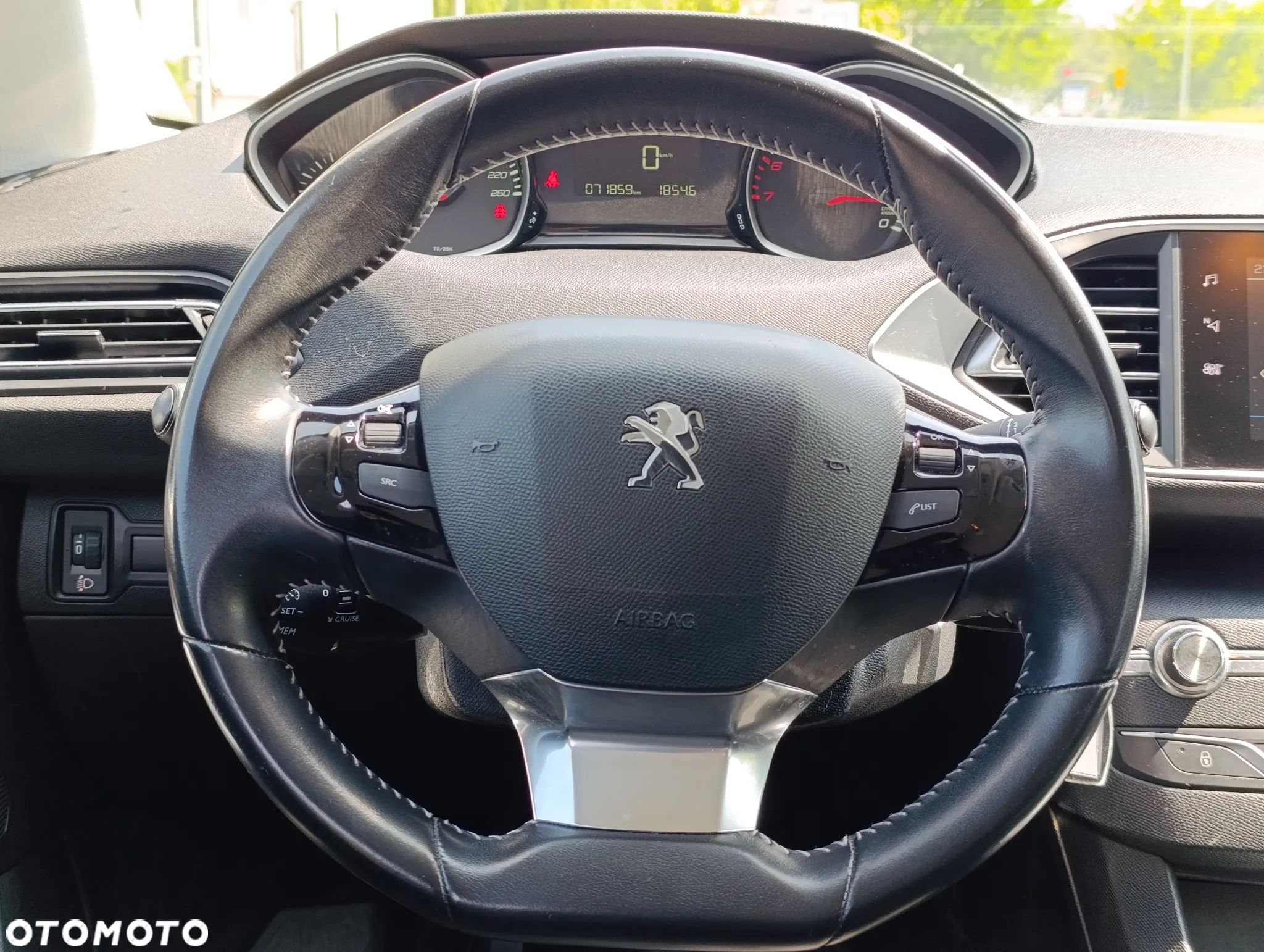 Peugeot 308 1.2 PureTech Active S&S - 17