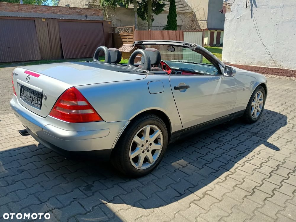 Mercedes-Benz SLK - 8