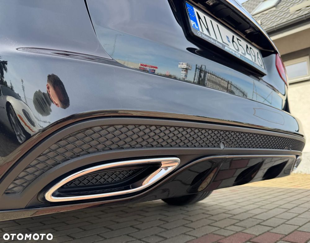 Mercedes-Benz Klasa C 220 d T 9G-TRONIC AMG Line - 13