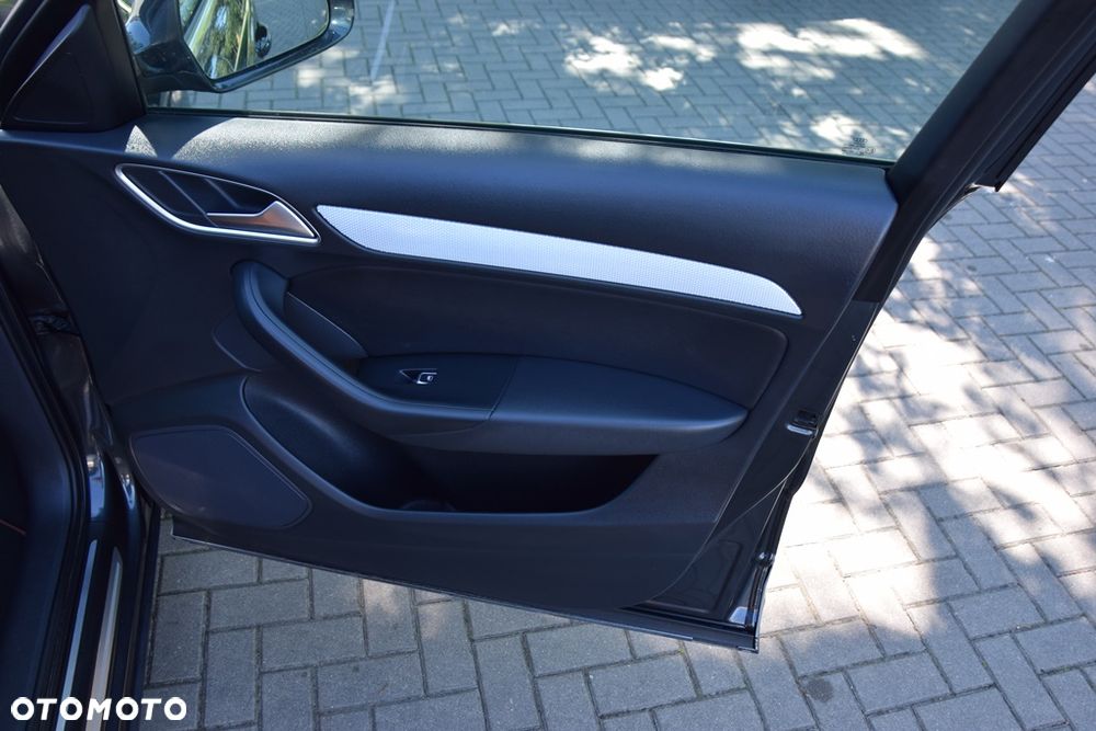 Audi Q3 2.0 TDI Quattro S tronic sport - 28