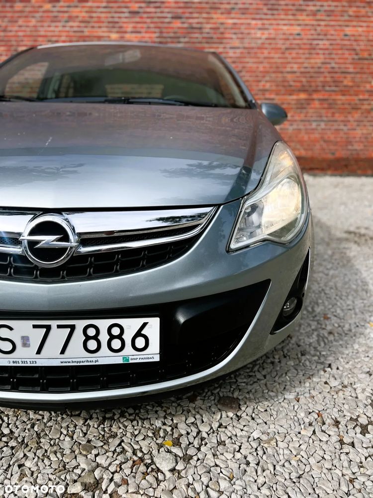 Opel Corsa - 28