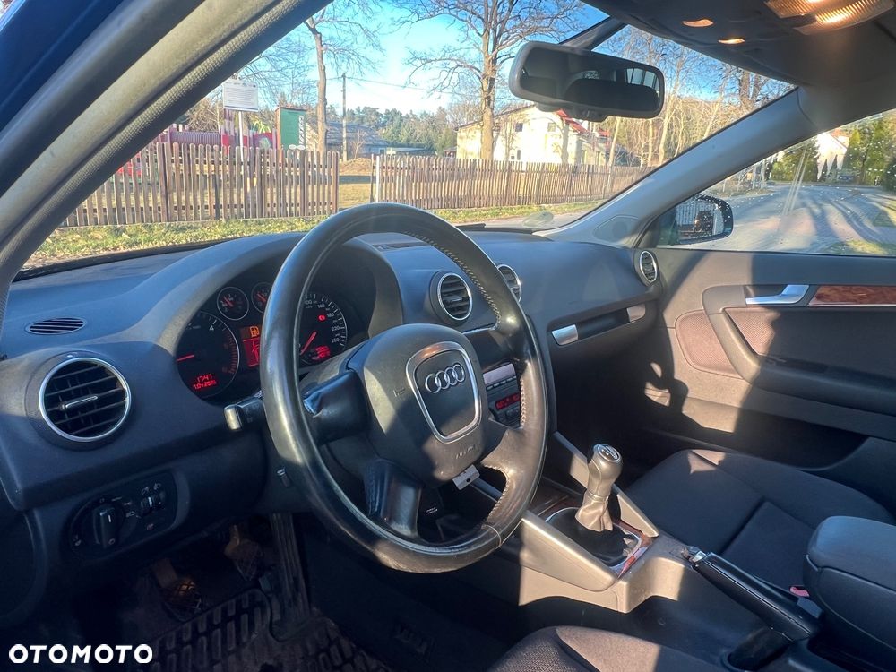 Audi A3 Sportback 1.9 TDI Attraction - 19