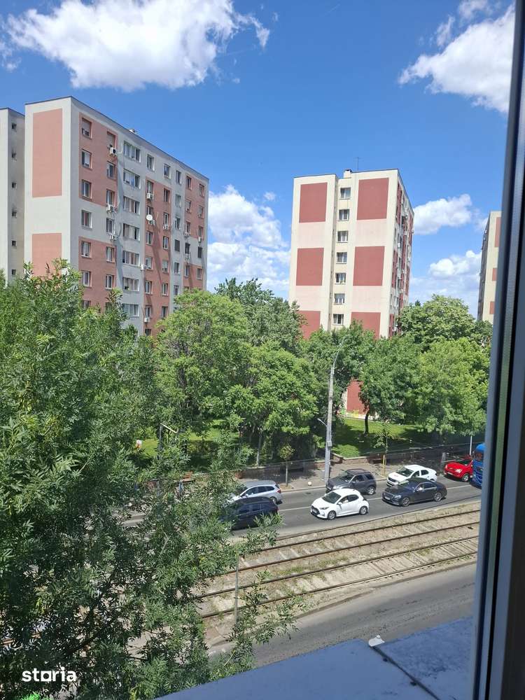 Apartament 4 camere decomandat - Imagine principală: 5/12