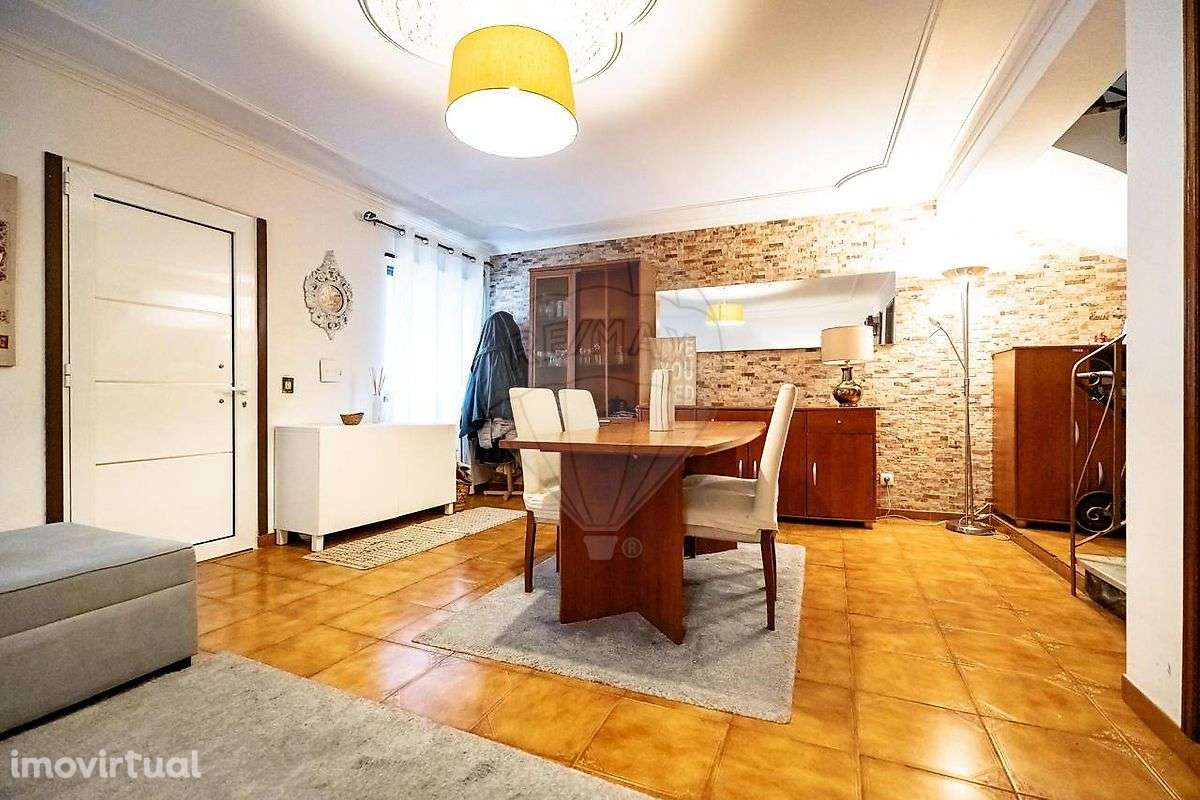 Moradia T6 para venda - Grande imagem: 2/43