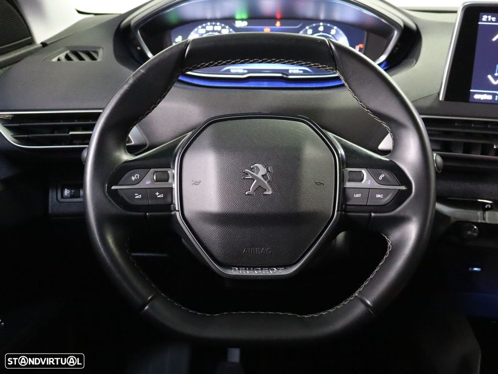 Peugeot 3008 1.2 PureTech Allure - 11