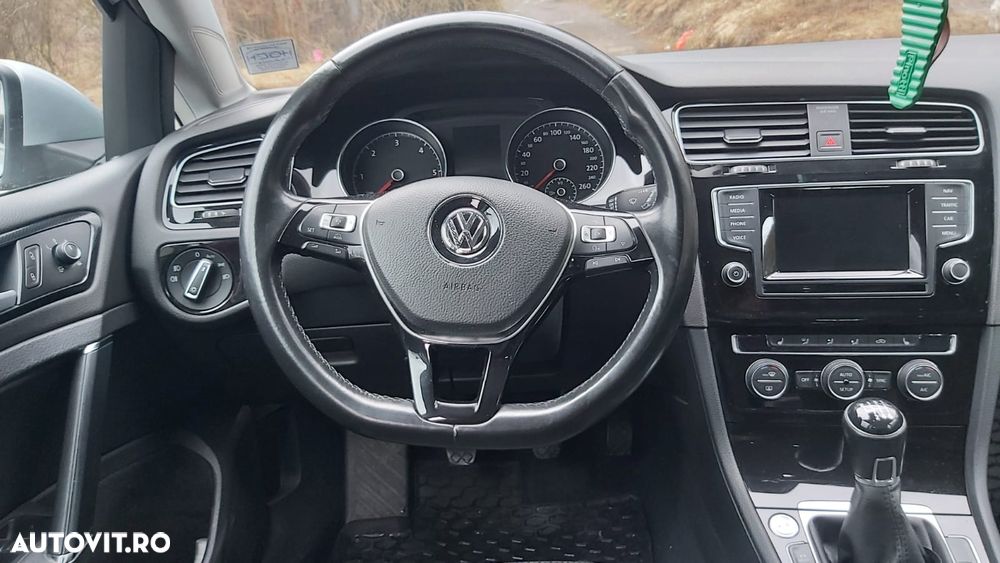 Volkswagen Golf 2.0 TDI BMT Highline - 12