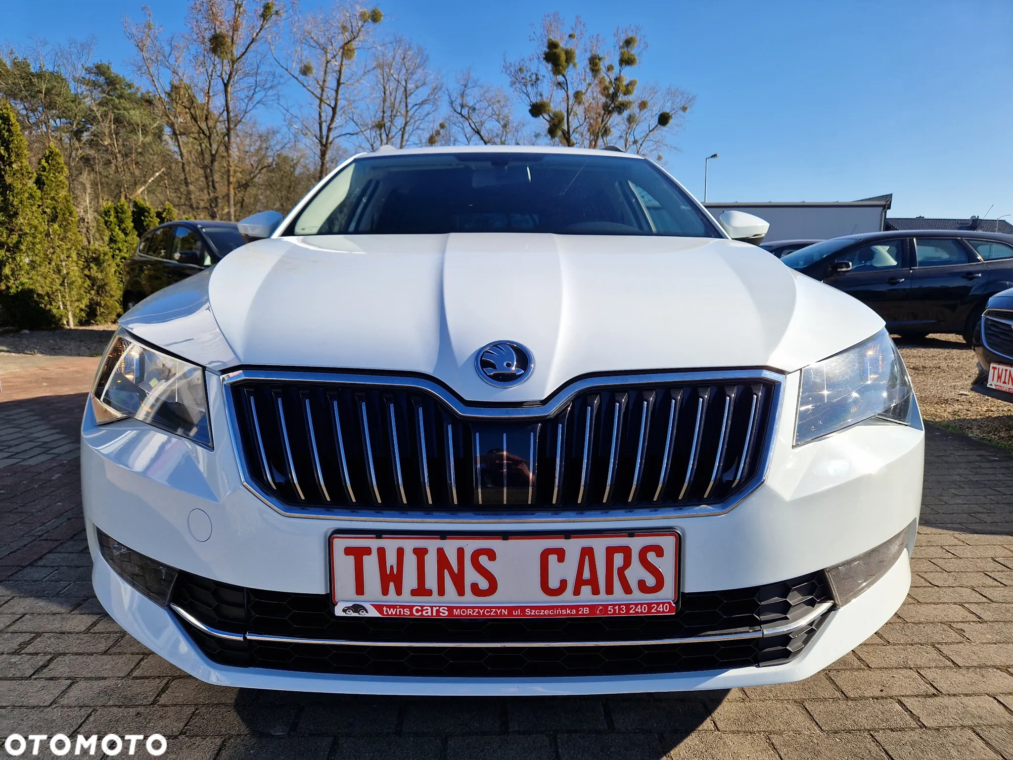 Skoda Superb 2.0 TDI DSG Ambition - 9