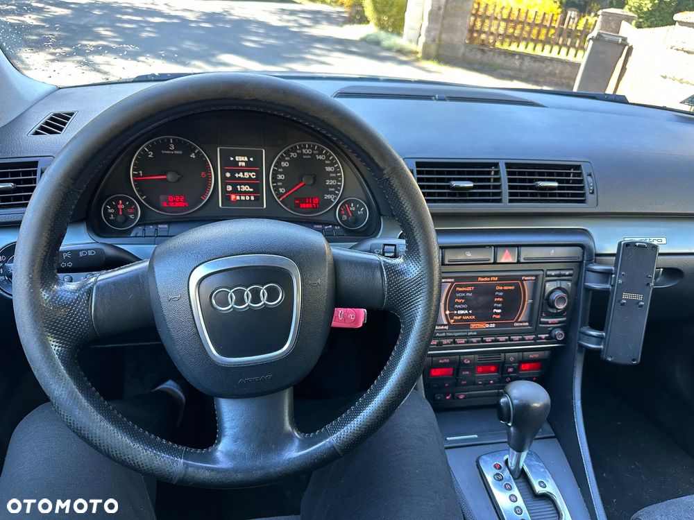 Audi A4 Avant - 9