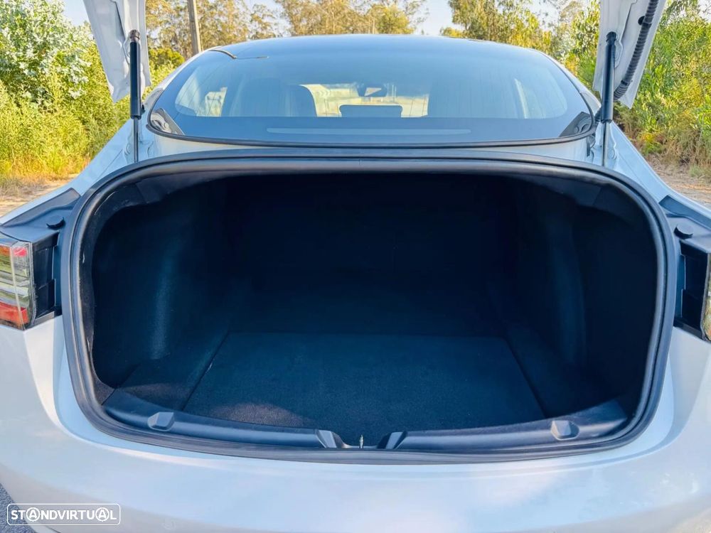 Tesla Model 3 Long Range AWD Dual Motor - 46
