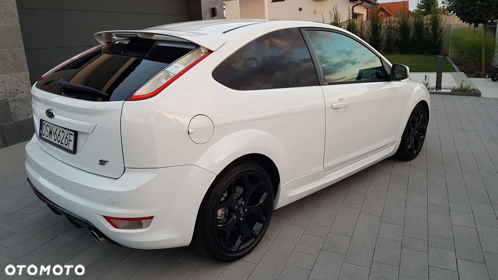 Ford Focus - 35