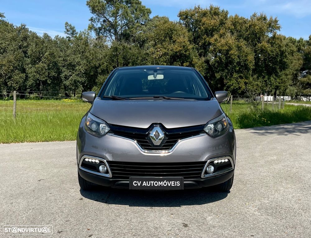 Renault Captur 0.9 TCE Exclusive - 2