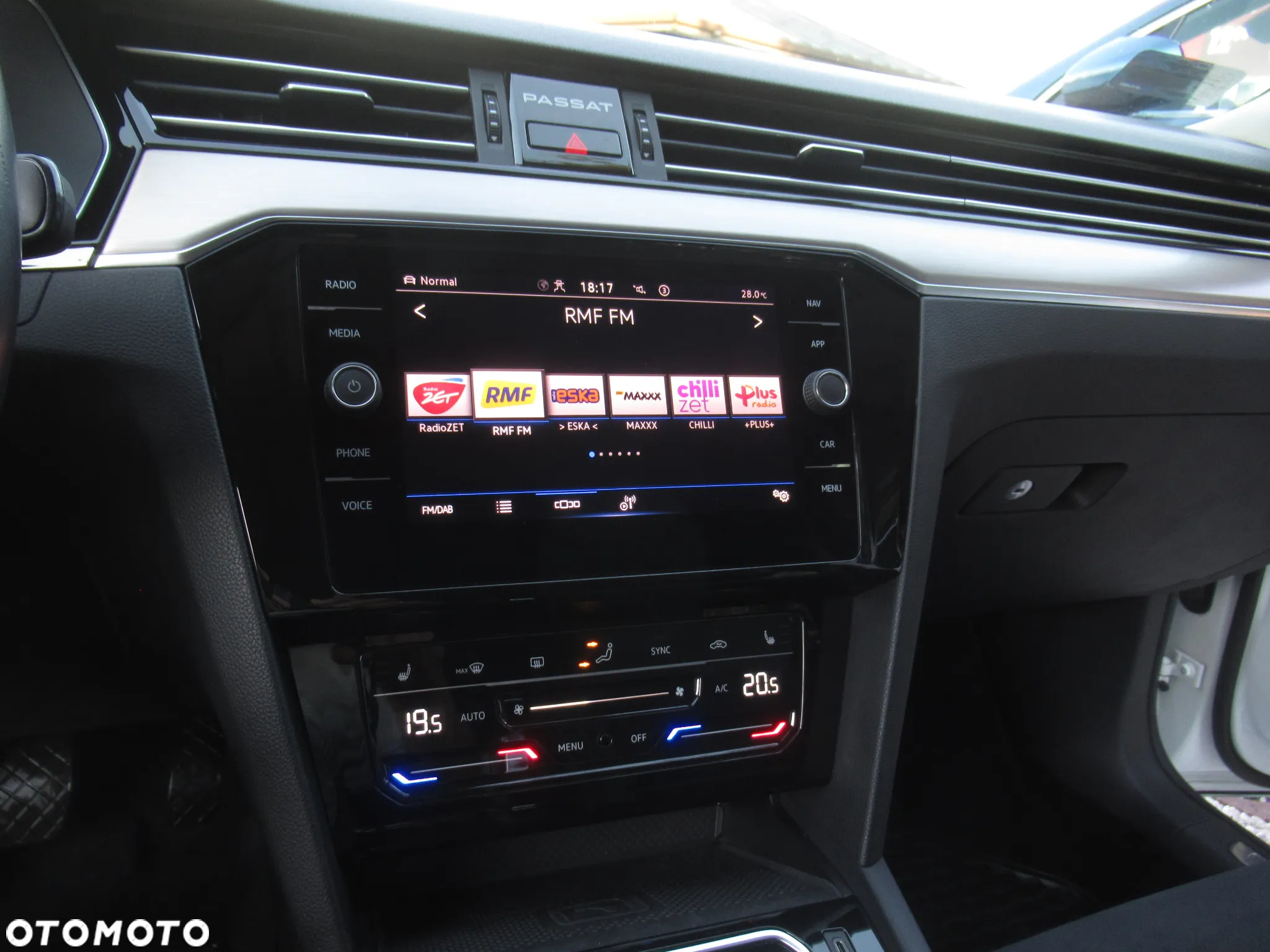 Volkswagen Passat 2.0 TDI EVO Elegance DSG - 18