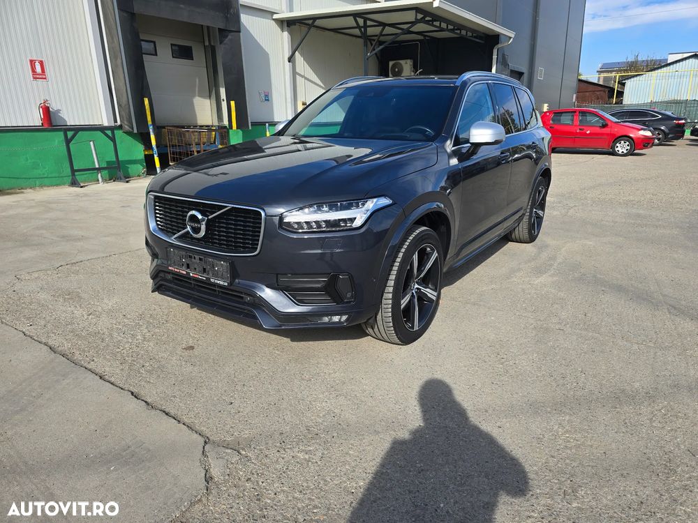 Volvo XC 90 D5 AWD R-Design - 1